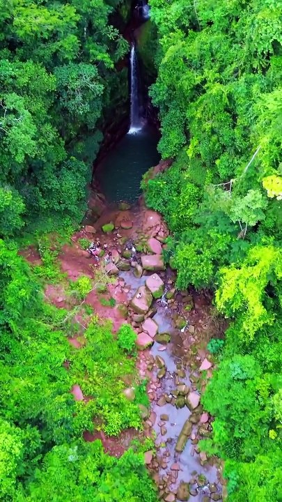 Denúncias apontam despejo irregular de esgoto na Cachoeira do Ventão, em Umuarama