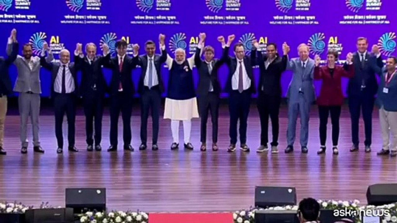 Inclusione e regole, la linea di Modi all'Ai Impact Summit in India
