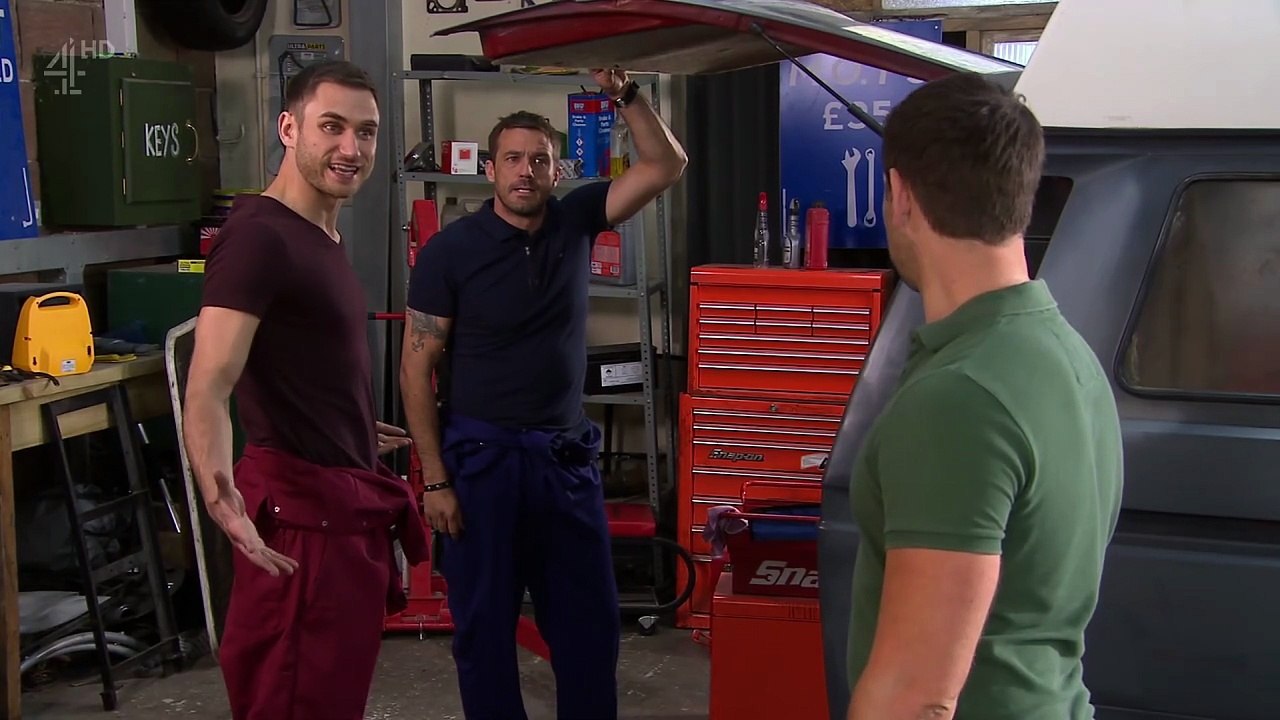 Hollyoaks Joe Roscoe Meets Warren Fox & Asks Freddie Roscoe for Advice About Marrying Mercedes 9th August 2016