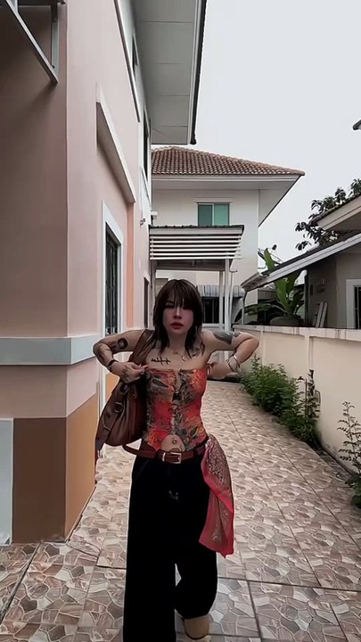 😊