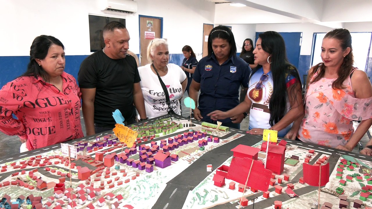 Visita de la presidenta encargada, Delcy Rodríguez, a la Comuna «Guaicamacuto Bicentenario»