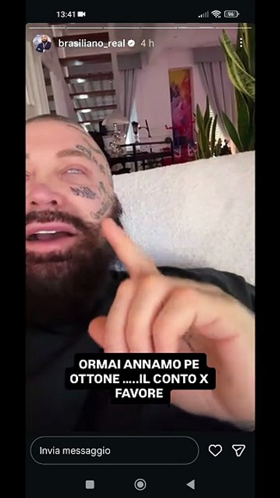 Brasiliano real story riflessivo