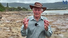 UOW Prof Brian Jones explains the beginnings of round concretions at Sandon Point, Bulli.