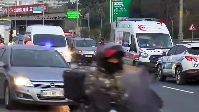 Bağcılar'da korkunç ölüm: Aracından inen sürücü feci şekilde hayatını kaybetti