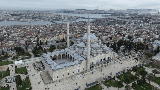 Fatih Sultan Mehmet'in emaneti, yaşayan kültür mirası: Fatih Camii