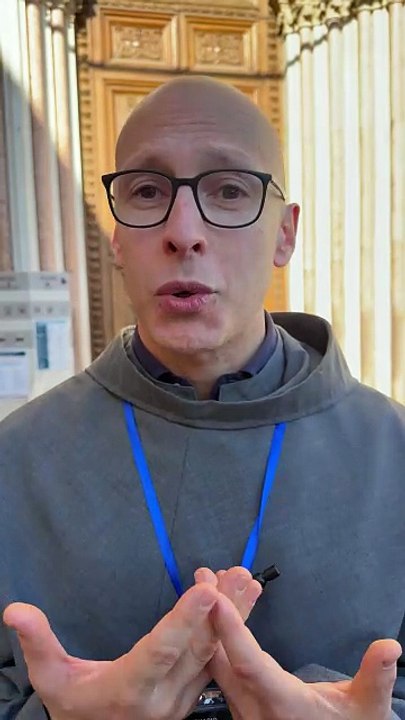 Fra Giulio Cesareo spiega l'importanza spirituale dell'ostensione delle ossa di San Francesco e cosa i pellegrini incontreranno arrivando ad Assisi