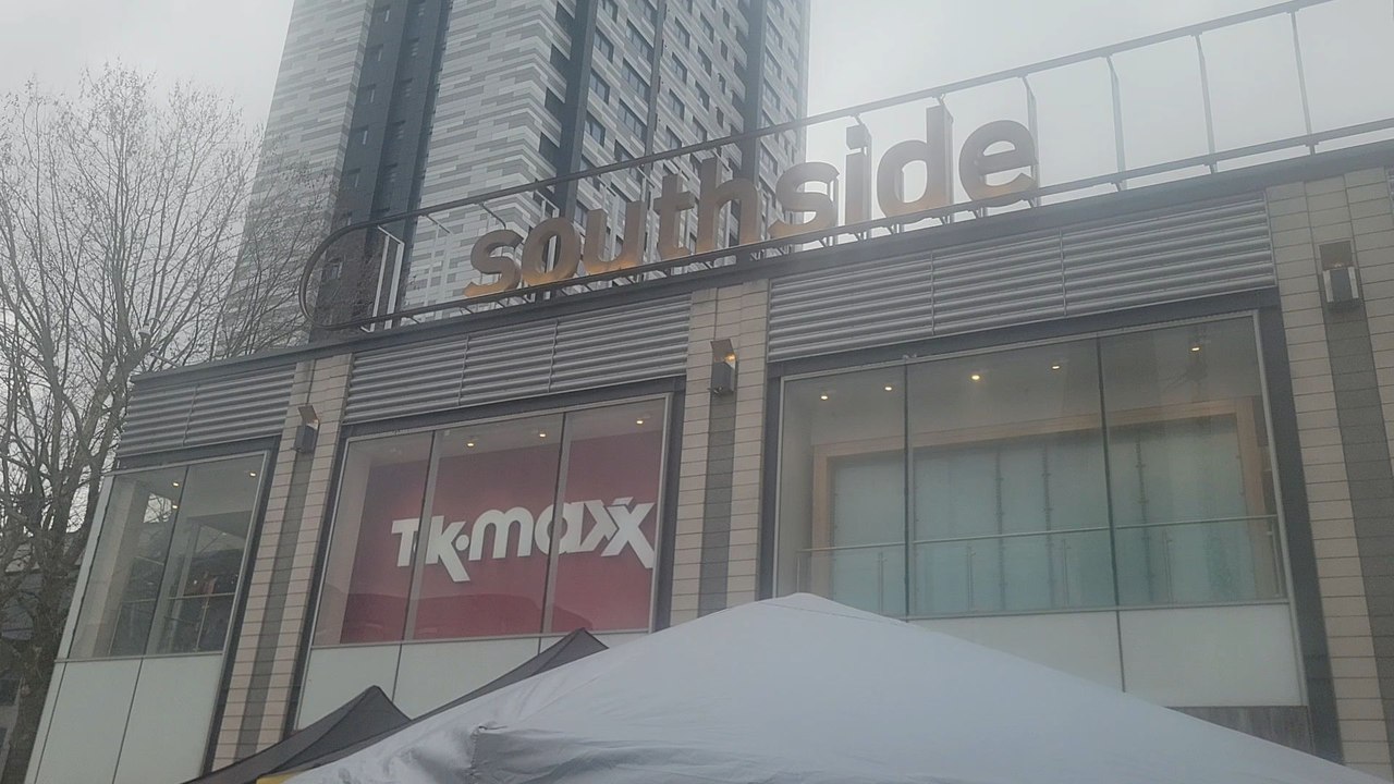 Filmed outside Ram Quarter.
