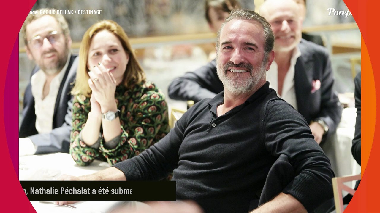 Loin de Nathalie Péchalat, qui est en Italie, Jean Dujardin passe une soirée très bien entouré pour une occasion spéciale