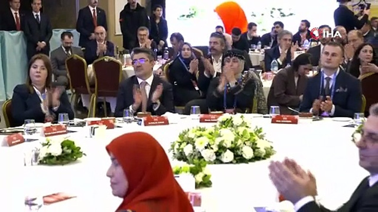 Cumhurbaşkanı Erdoğan "2026 yılında küçükbaş hayvancılığını desteklemek amacıyla 150 bin küçükbaşı üreticilerimize uygun şartlarda vereceğiz. Bu hayvanlar için aylık 15 bin TL besleme desteğini biz karşılayacağız"