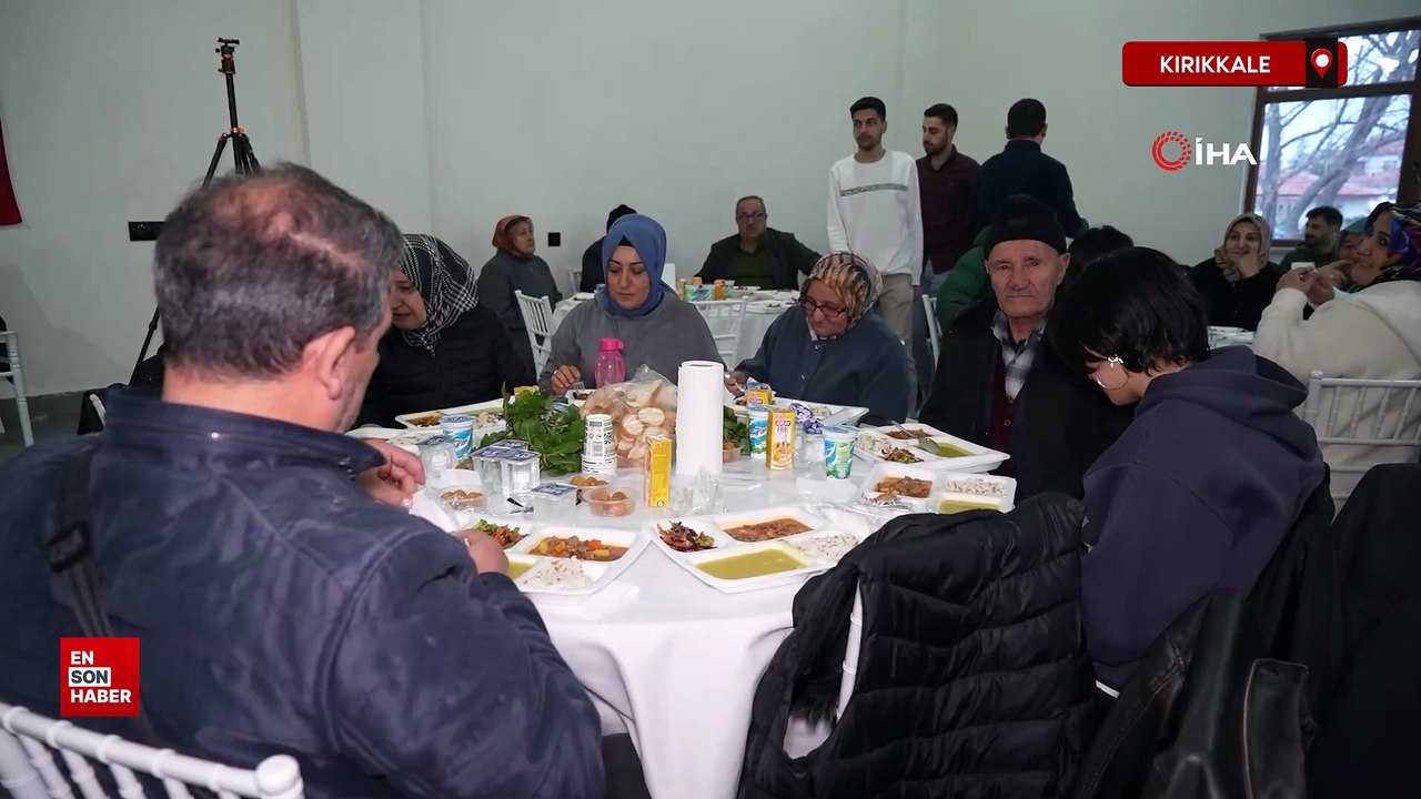 Kırıkkale'de evlerde yemek pişmiyor köy halkı ortak sofrada iftar yapıyor
