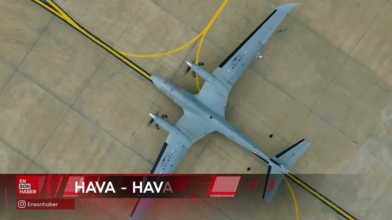 Bayraktar AKINCI'dan EREN mühimmatıyla hava-hava atışında tam isabet