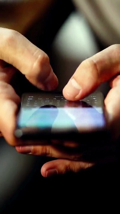 California Town Bans Mobile Phones in Public Parks — Fine If You Get Caught
