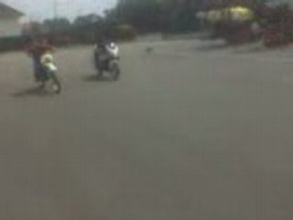 80 yz vs tzr