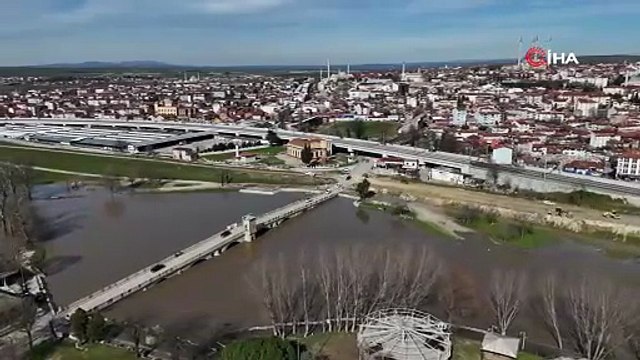 Tunca ve Meriç taştı, Edirne Atlantis'e döndü; her yer sular altında!