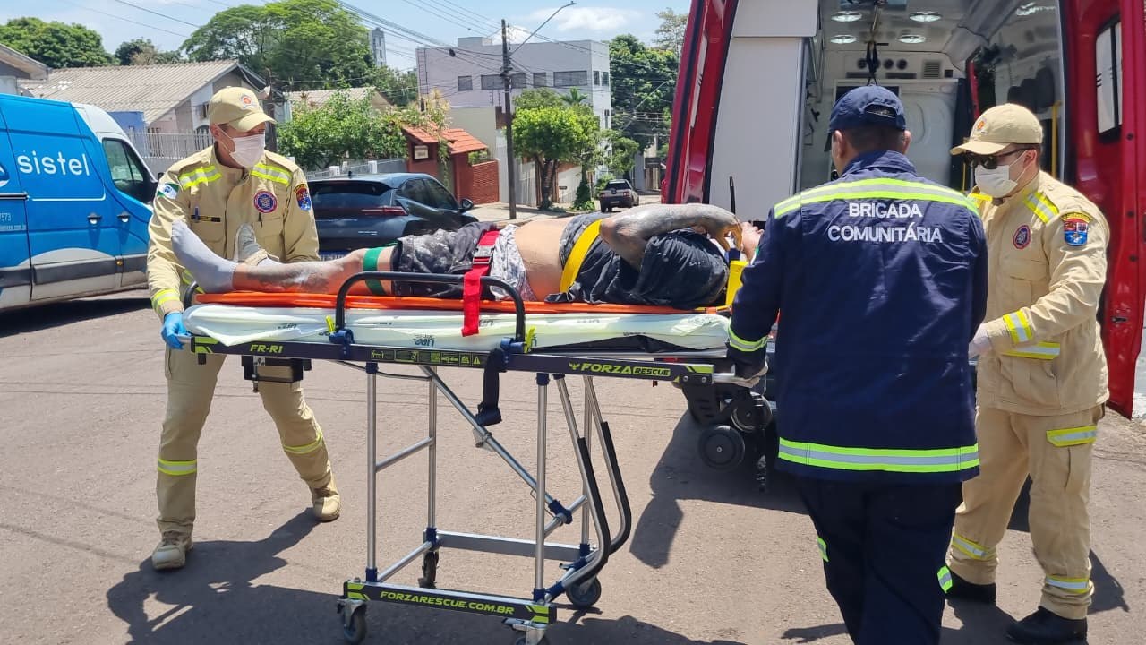Homem de 33 anos sofre fratura em acidente de trabalho em Cascavel