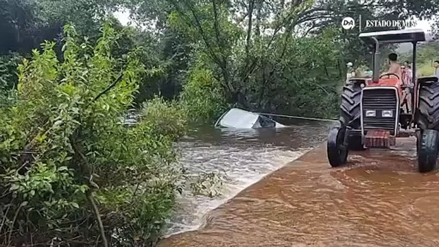 Resgate de veículo mobiliza buscas no Norte de Minas