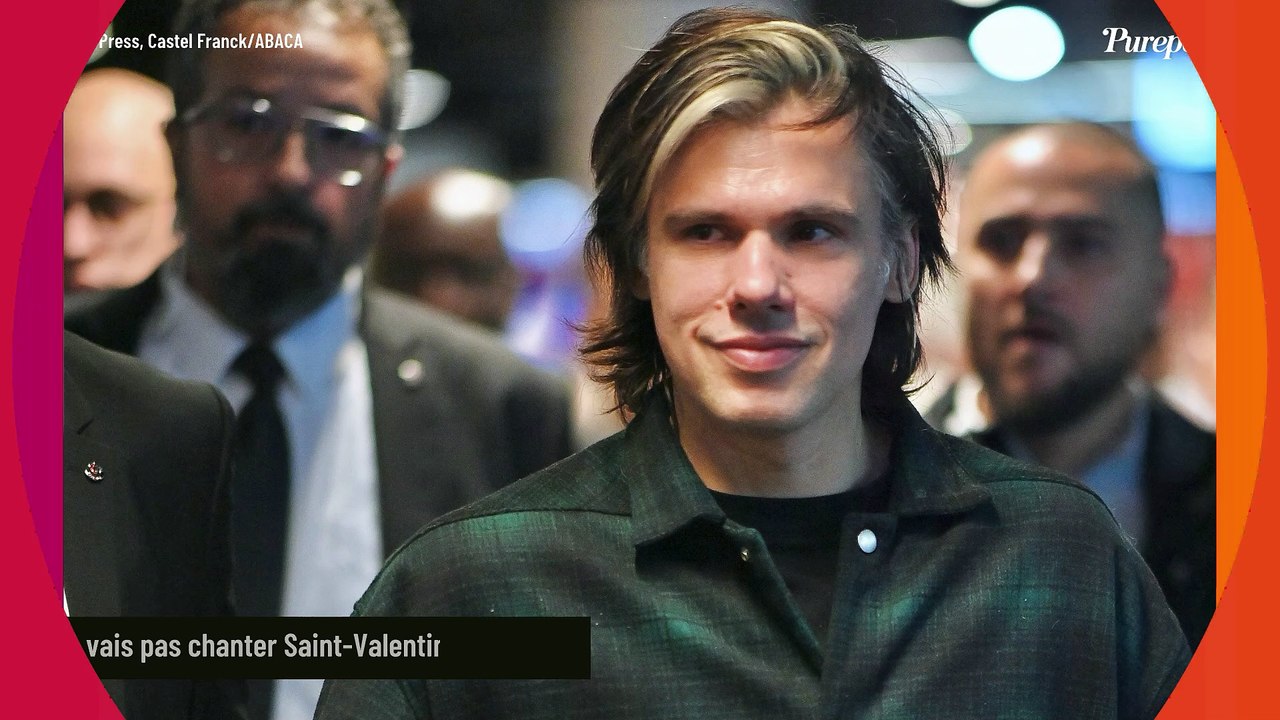 “Vous pouvez rentrer chez vous” : Ce célèbre rappeur refuse de chanter un de ses titres face au public pour une raison précise