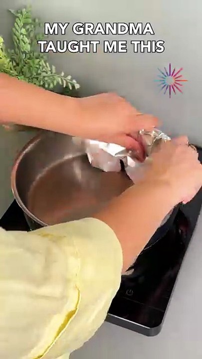 Simple hack to revive your cooking utensils🍴🧼