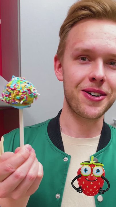 Funny lollipop prank on my girlfriend! 🍭 #funny #lollipop