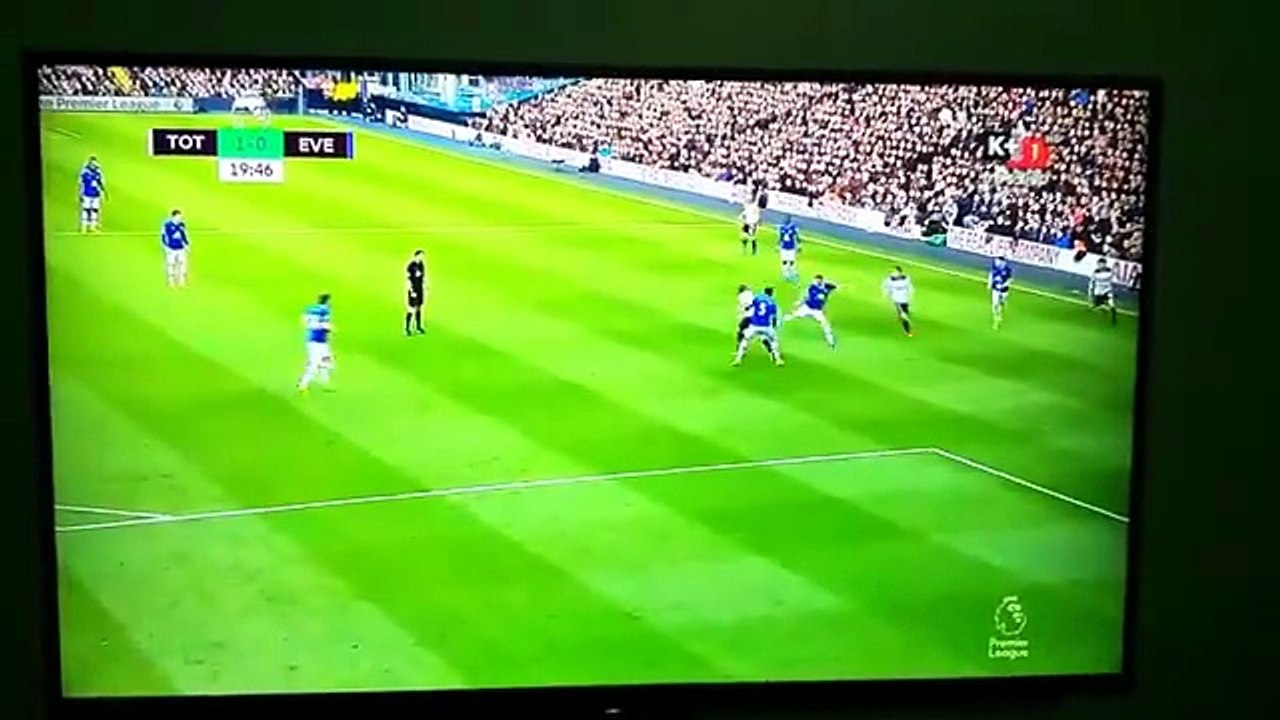 Xem lại bàn thắng mở tỷ số của Harry Kane trong Trận Đấu gặp Everton