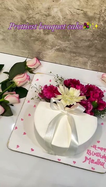 Prettiest Bouquet Cakes for Madhu’s Birthday! 🌸🎂