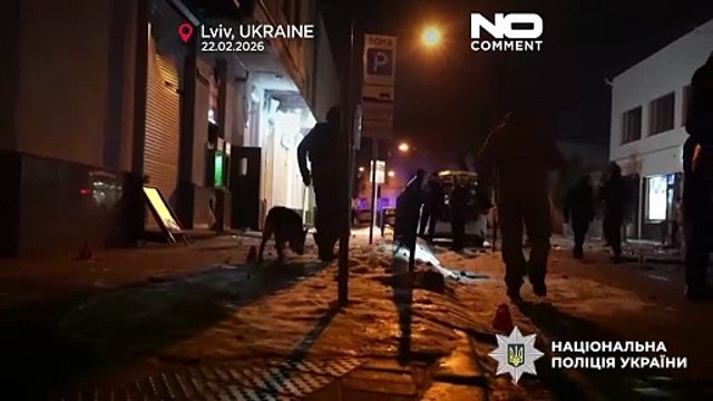 Ucrania investiga las explosiones mortales que mataron a un policía en Leópolis