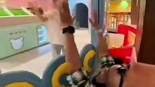 Kamal Adli luang masa dengan anak, kehadiran ayah tiri Uqasha undang pujian