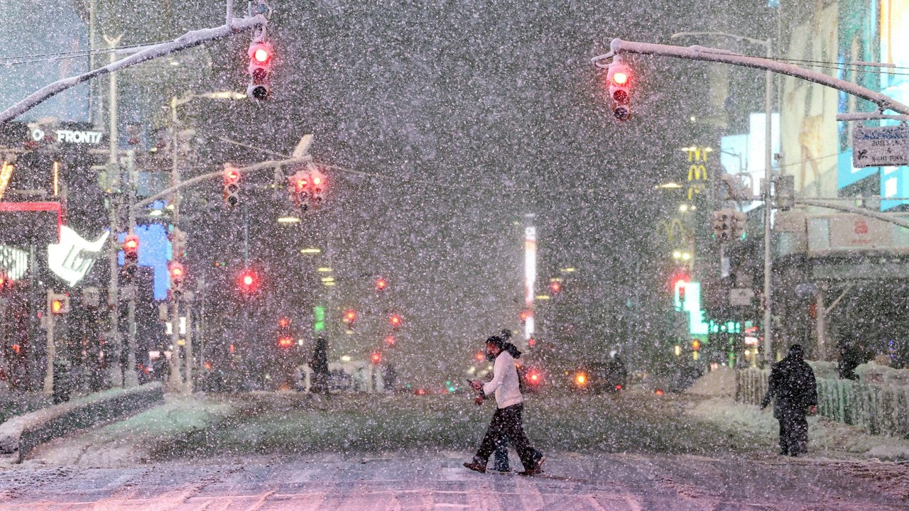 Schneesturm trifft US-Ostküste, legt New York City lahm