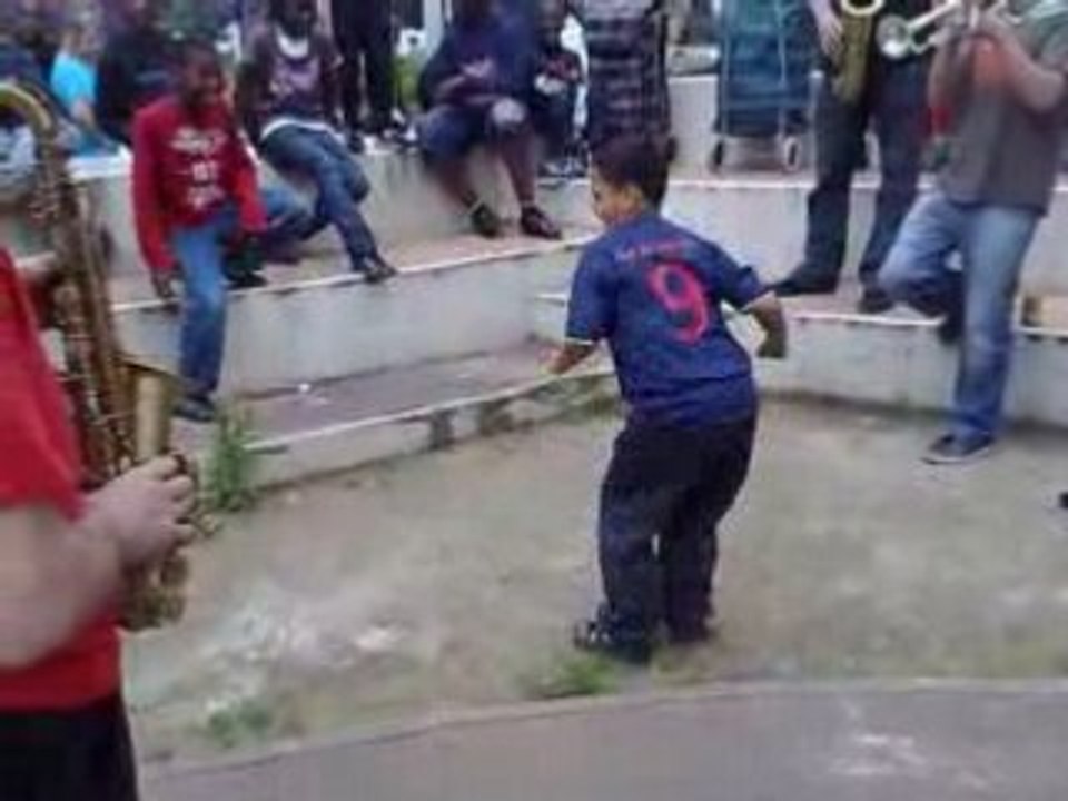 paris..chatha fi khatar l'USMH et diar djemaa