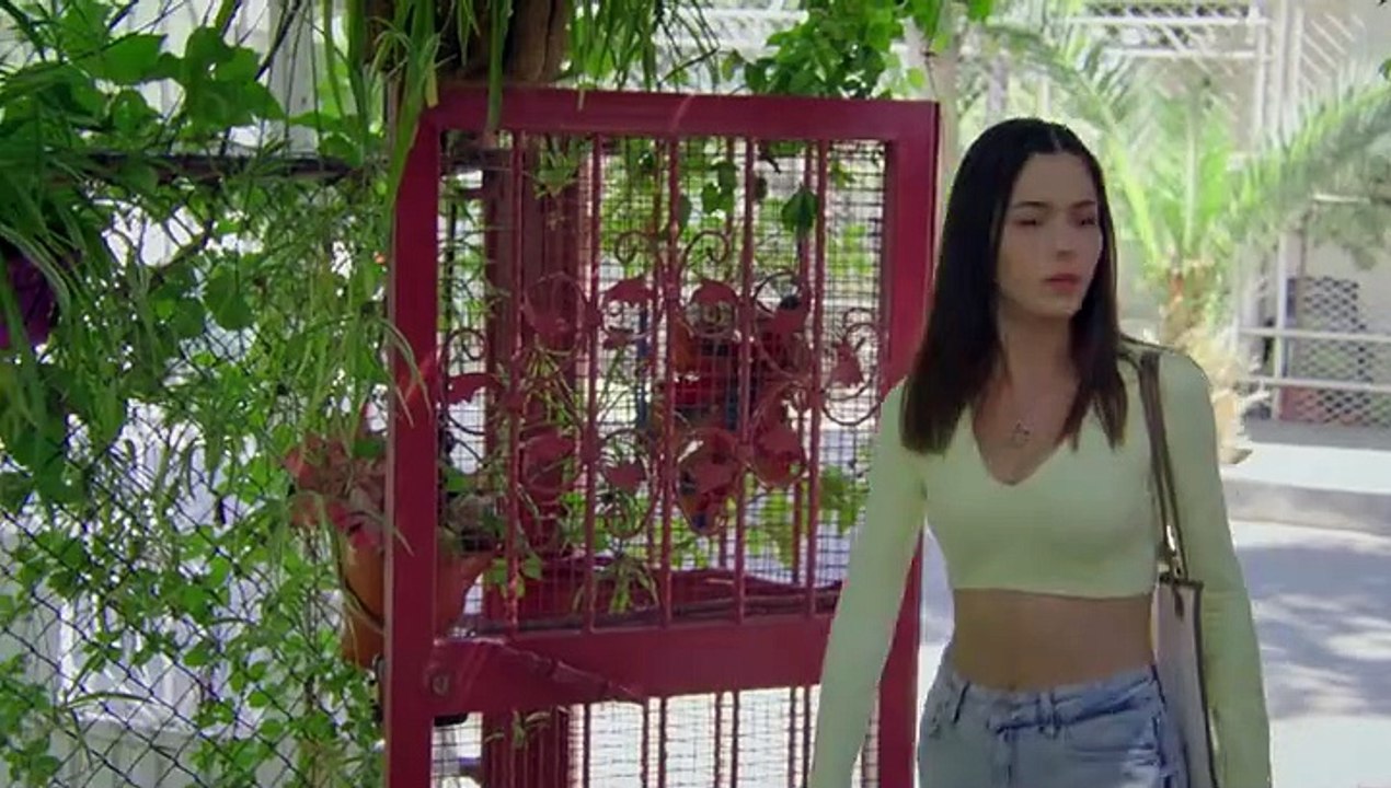 Broken Lives S01 Episode-09 Turkish Hindi/Urdu Dubbed/ [MULTI-SUB] Love-Story Drama