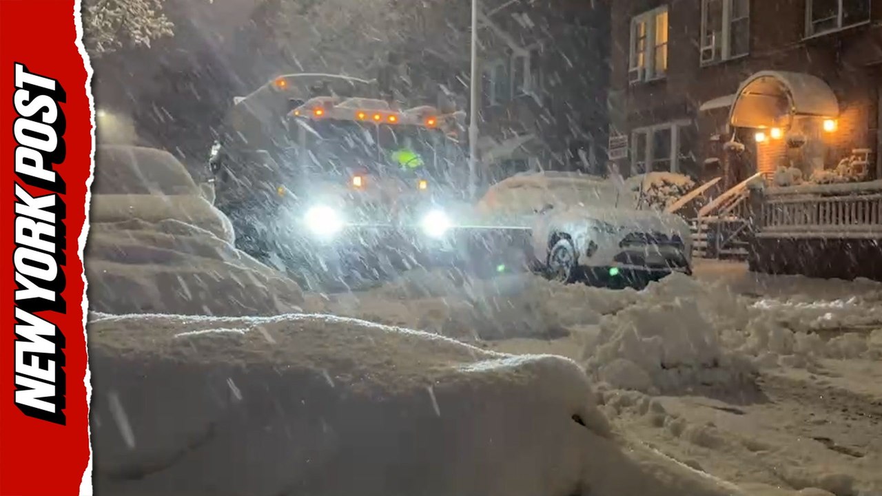 Storm brings NYC to a standstill as bomb cyclone dumps more than 13 inches of snow