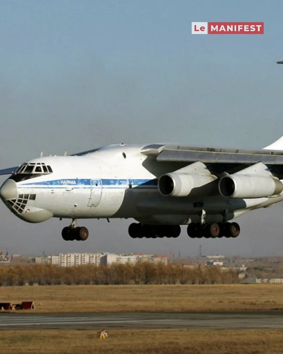 🚨✈️🇷🇺🇮🇷 Des vols répétés entre Moscou et Téhéran apparaissent sur les radars en pleine tension nucléaire. Simple logistique ou signal stratégique à Washington ? 🌍📡 ➡️ Analyse complète à lire maintenant.