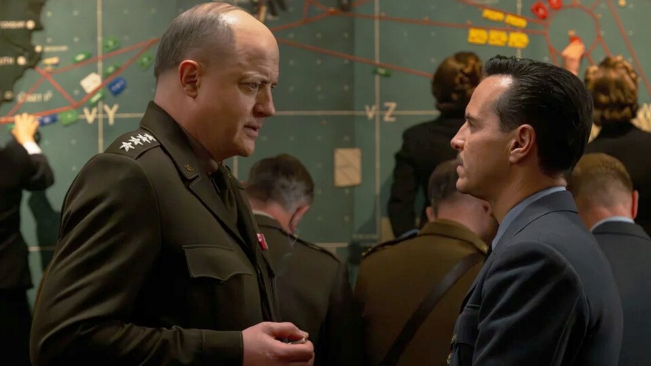 Pressure erzählt mit einer Star-Besetzung, warum das Wetter so wichtig für einen der entscheidenden Momente des 2. Weltkrieges war