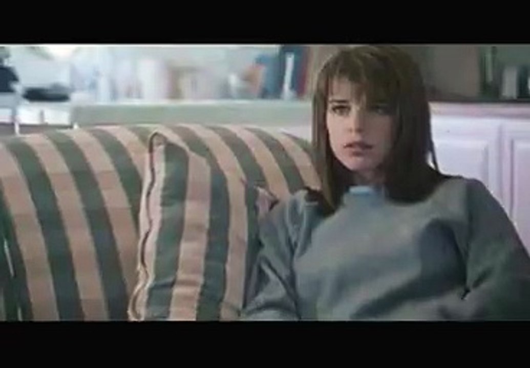 YTDown.com_YouTube_Scream-Trailer-Italiano-1996_Media_1Eaik31q1jg_001_240p