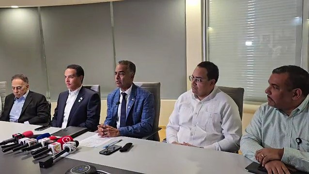 Apagón general fue provocado por avería en subestación Villa Duarte–Hainamosa, informa el ministro Joel Santos