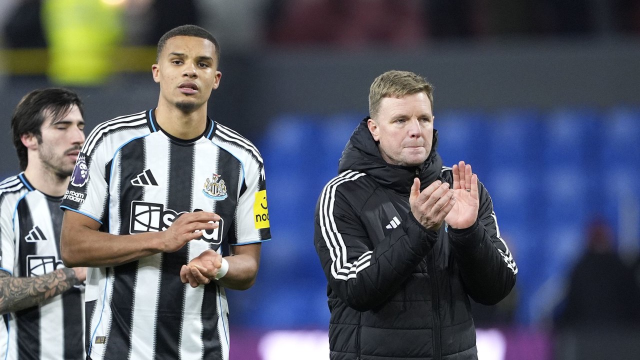Howe adelt Nationalspieler Thiaw: "Unglaubliche Verpflichtung"