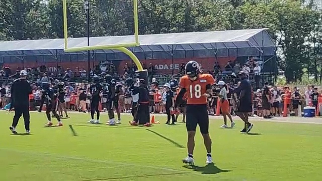 What Matt Eberflus Learned About Caleb Williams.mp4