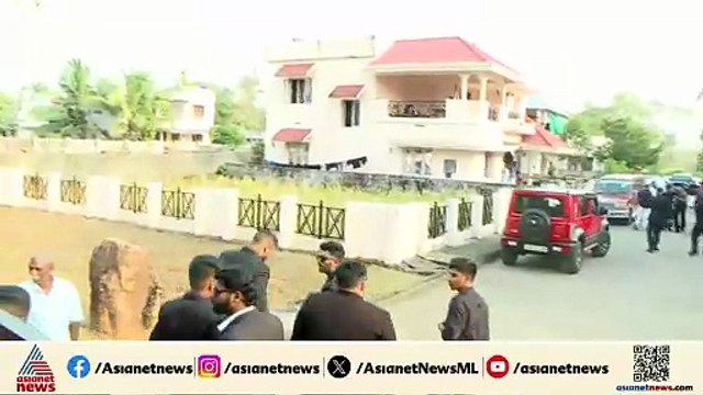റാപ്പർ വേടന്റെ വിവാഹം അൽപസമയത്തിനകം; ചടങ്ങുകൾ ഇന്ത്യൻ ഭരണഘടനയെ സാക്ഷിയാക്കി