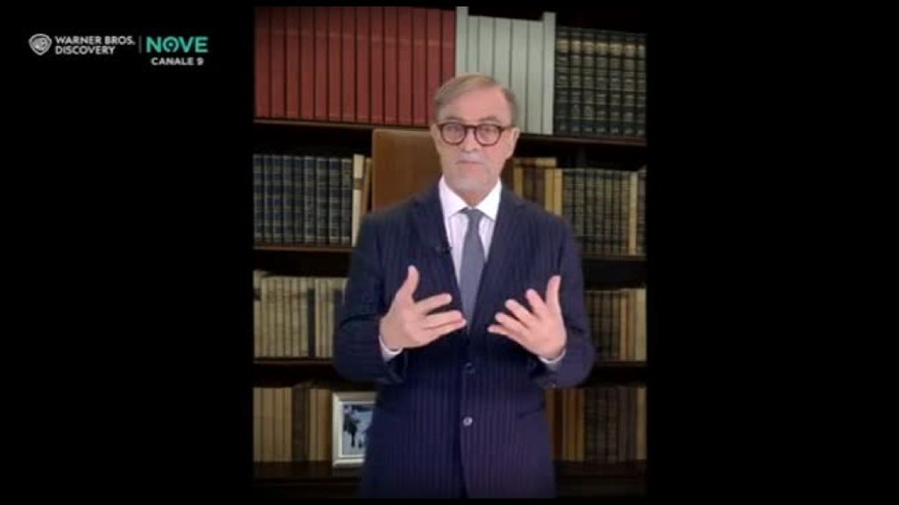 Crozza imita La Russa: caso Pucci a Sanremo? Non ho di meglio da fare