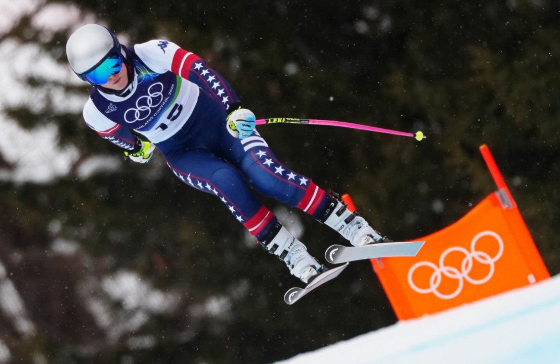 Lindsey Vonn almost had leg amputated after ski crash