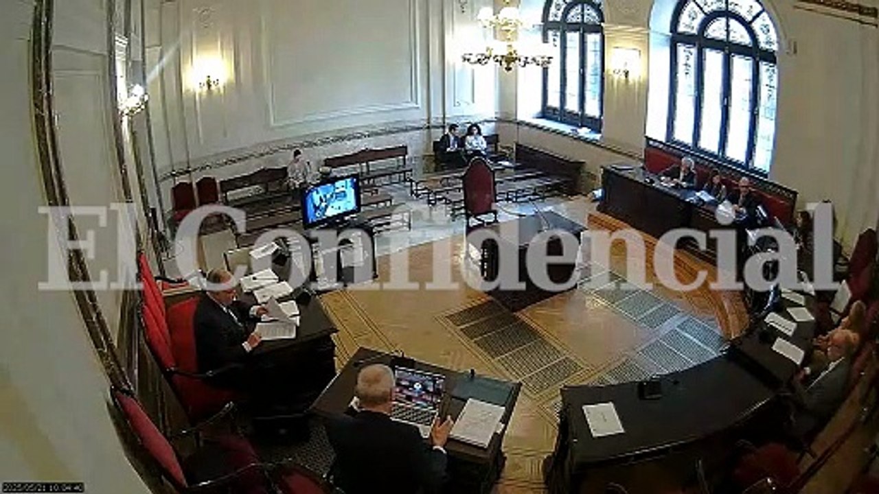La declaración de Miss Asturias en el Supremo: "Pedí ayuda al ministro por Instagram"