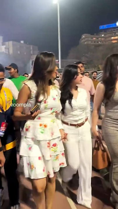 sports night done in bandra. tejasswi prakash, jannat zubair and vanessa walia roll out