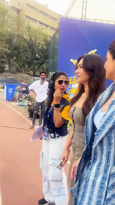 vanessa walia and shamita shetty arrives for a sports event in bandra