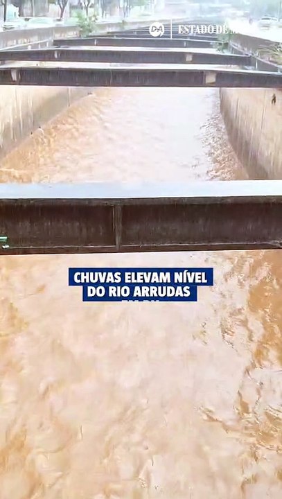 Chuvas elevam nível do Ribeirão Arrudas em BH