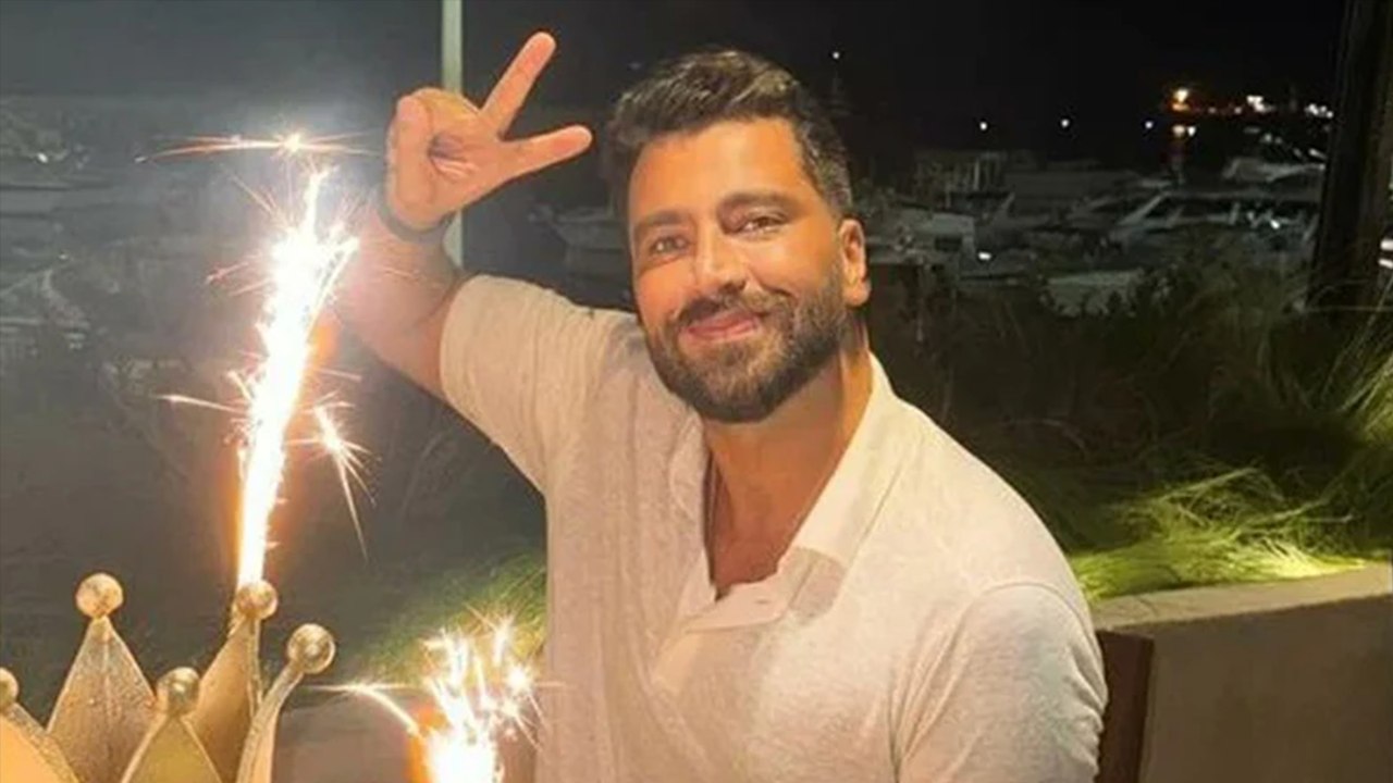 معتصم النهار: الجهر بالصلاة أفضل من الجهر بأشيا...