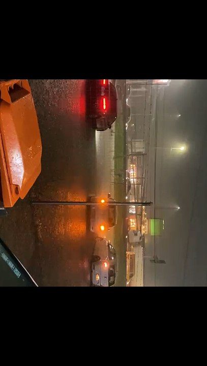 Grande Florianópolis tem ruas alagadas pelas fortes chuvas; veja rotas