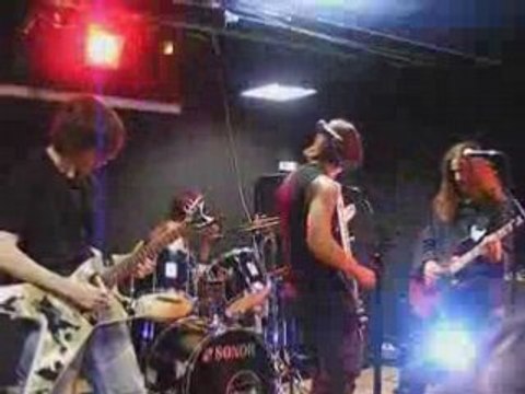 Symphony of destruction (RmB) megadeth cover by Chaos Heavy