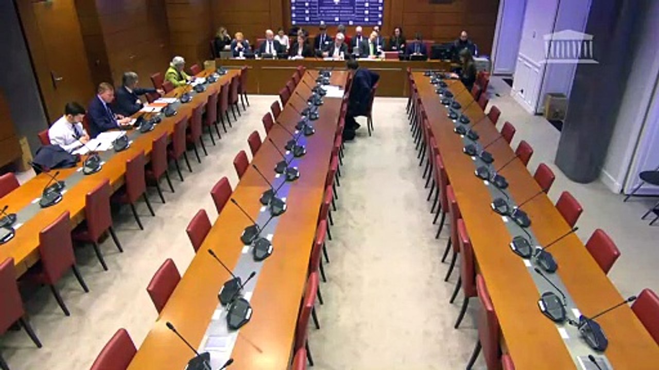 Commission des finances : Mme Carine Camby, présidente de la première chambre de la Cour des comptes, sur le rapport de la Cour relatif à la situation des finances publiques - Mardi 24 février 2026