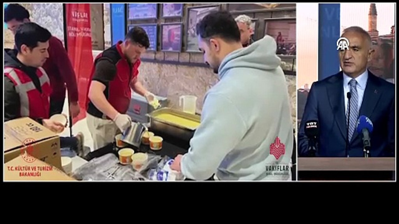 Bakan Ersoy duyurdu: Kadir Gecesi'nde ibadete açılacak