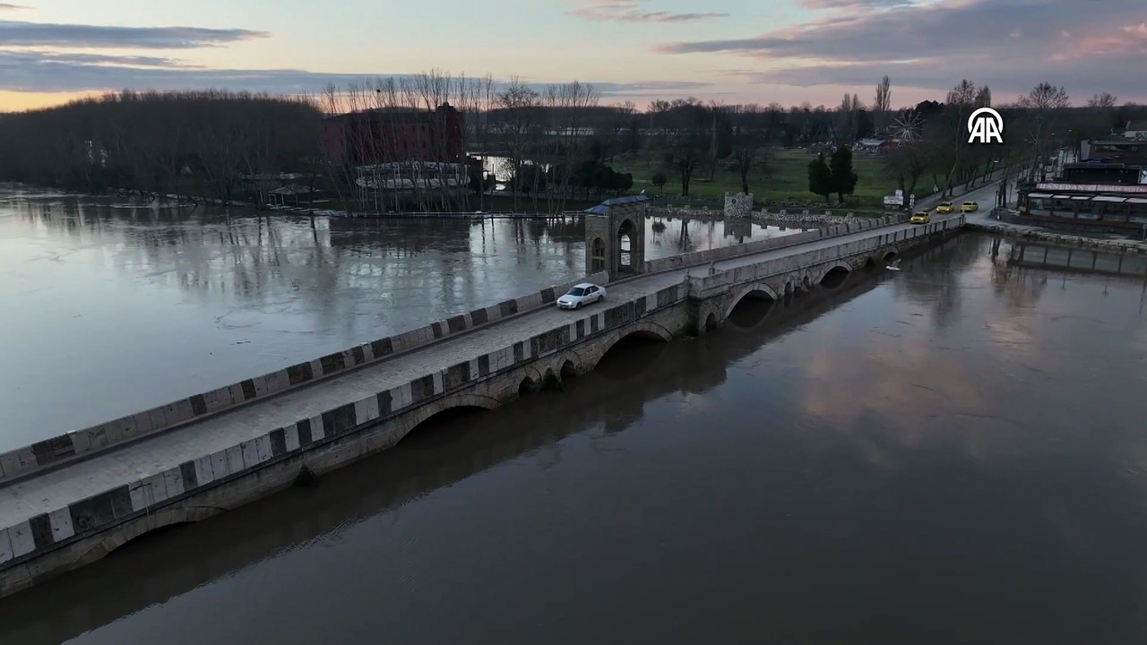 Tunca Nehri ve Meriç Nehri’nde su seviyesi çekiliyor! Alarm seviyesi turuncuya çekildi